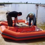 Preparação de barcos para amostragem sedimento de fundo